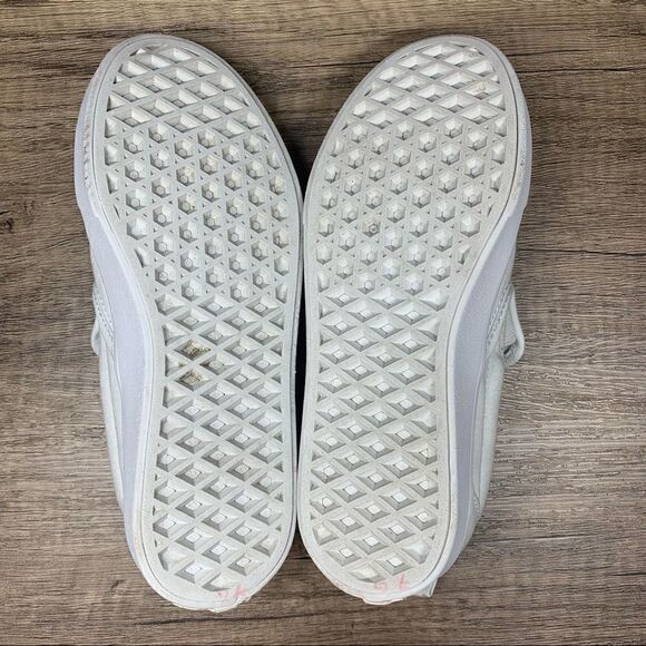VANS Kids Off The Wall Slip On White Shoes Sz 2.5 - Picture 7 of 12